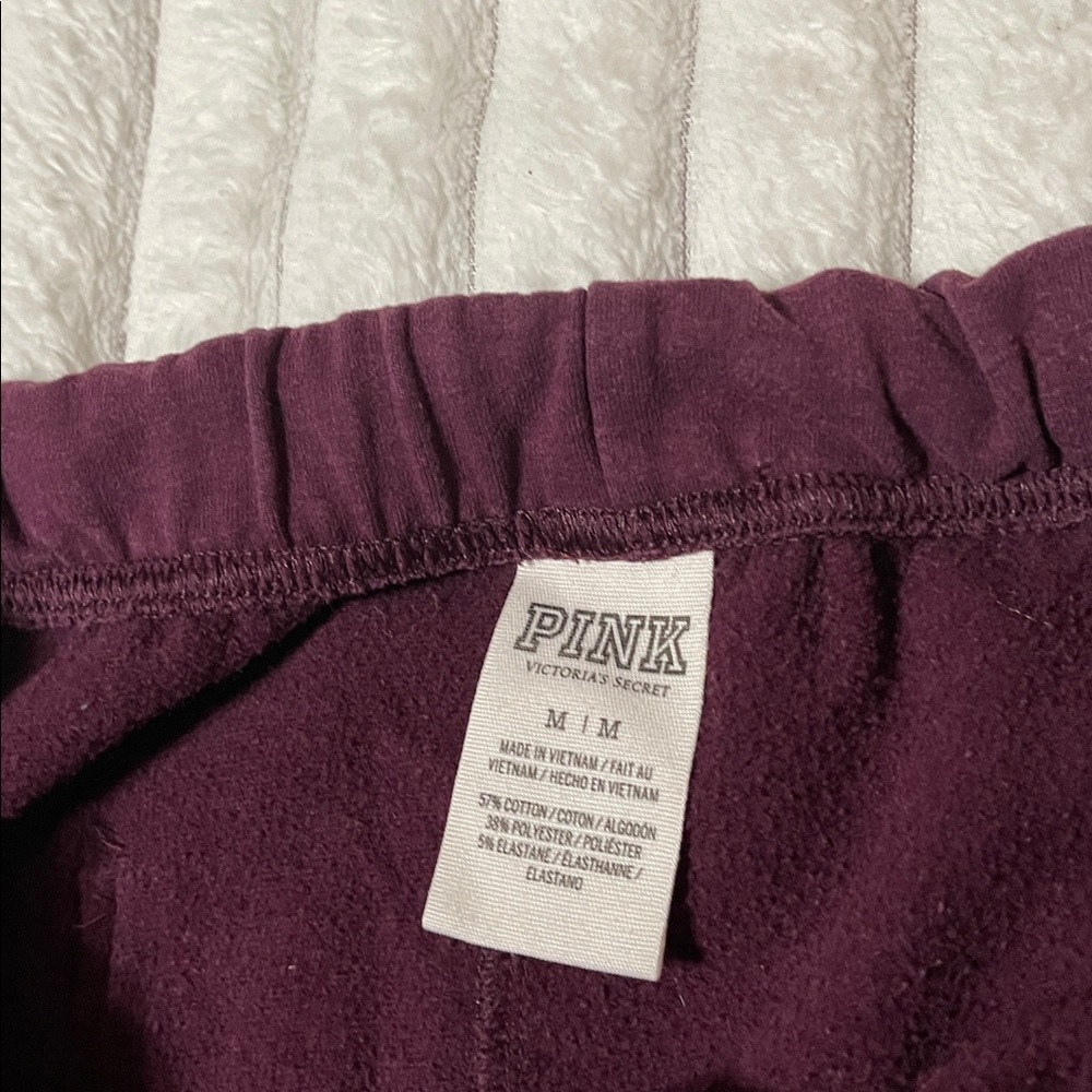 PINK VS Jogger | Size Medium - Picture 5 of 8